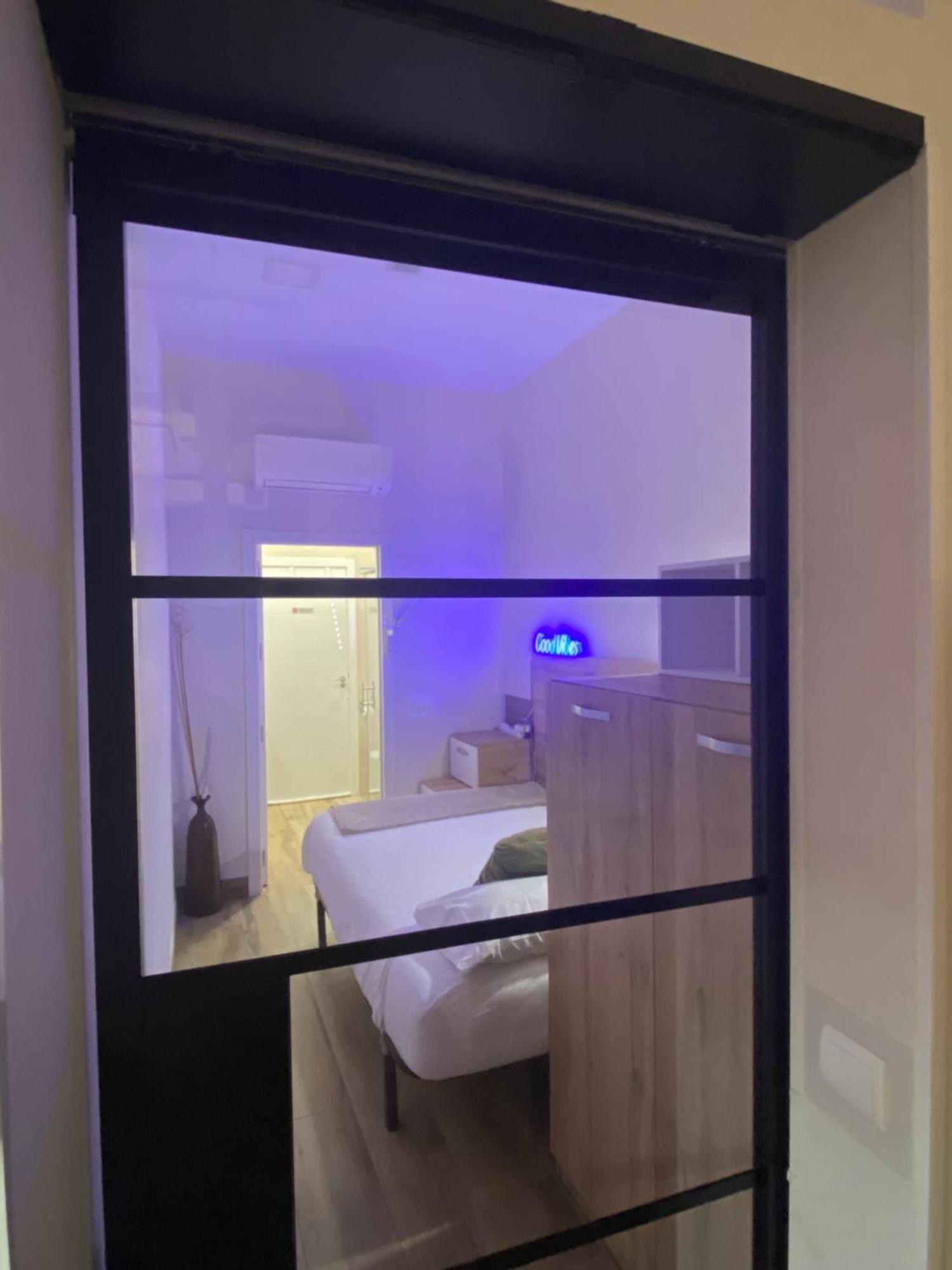 Apartamento Centrico. Atocha-lavapies. Nuevo. 100% Equipado.